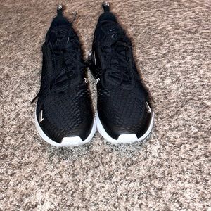 Nike Air Max 270